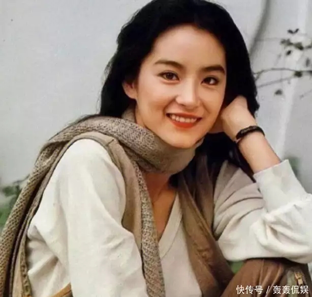 52岁的马斯克停止了与扎克伯格的“肉搏”,从远处喊道:“让我们来一场真正的较量。