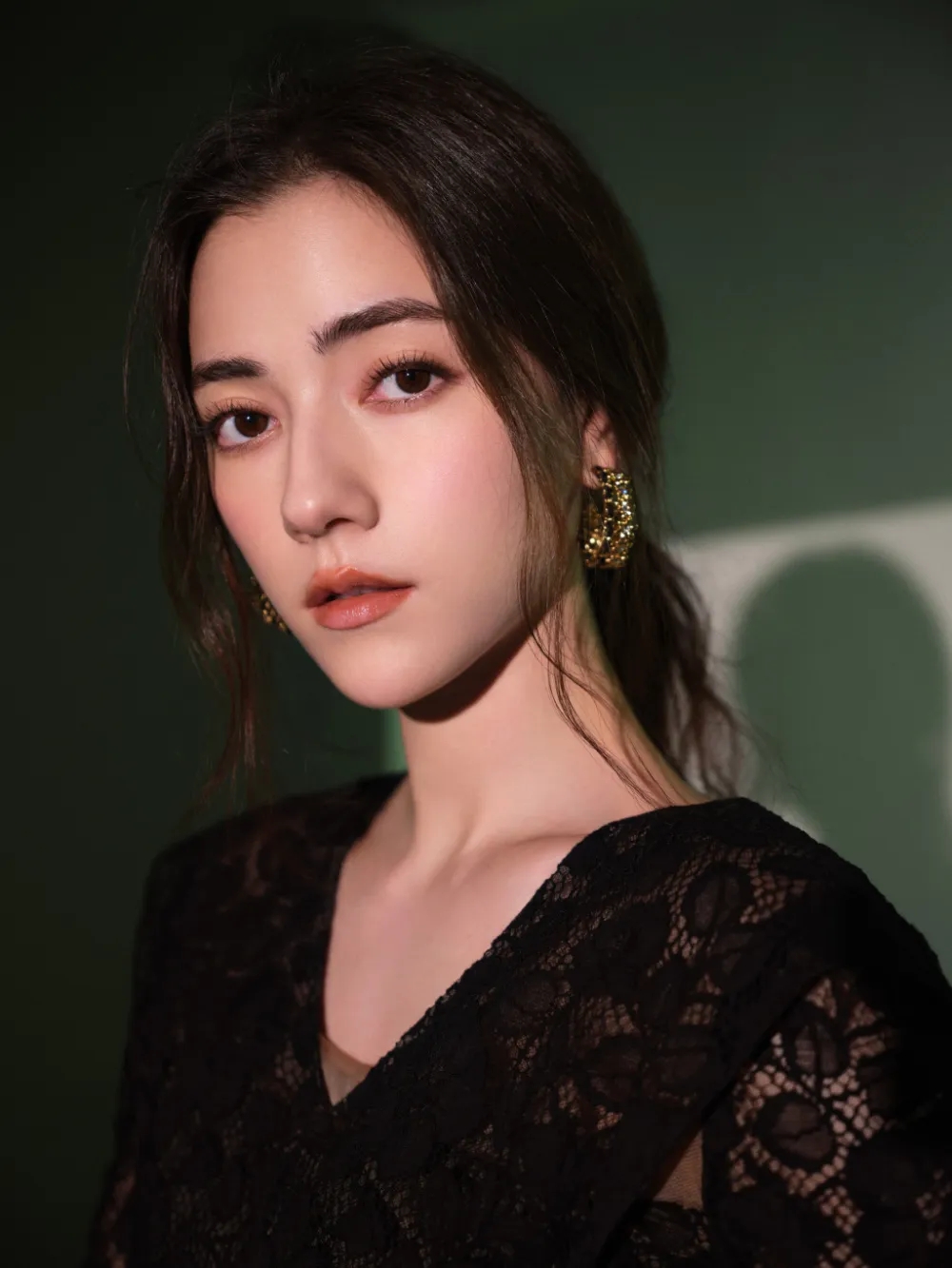 建立反郭联盟?向何和求爱,这三个人第一次称赞了这件事
